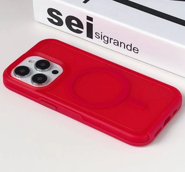 iPhone 15 Pro Max Magnetic Magsafe (Symmetry Silicone) Case
